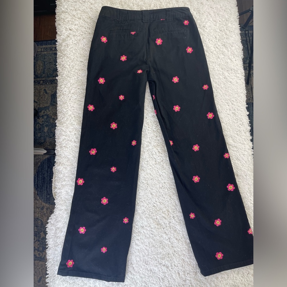 Forever 21 Black and Smiley Face Pink Flower Casual Pants - Size S